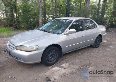 2002 Honda Accord 2.3 Lx z USA, uszkodzony, nr VIN 1HGCG56492A130101